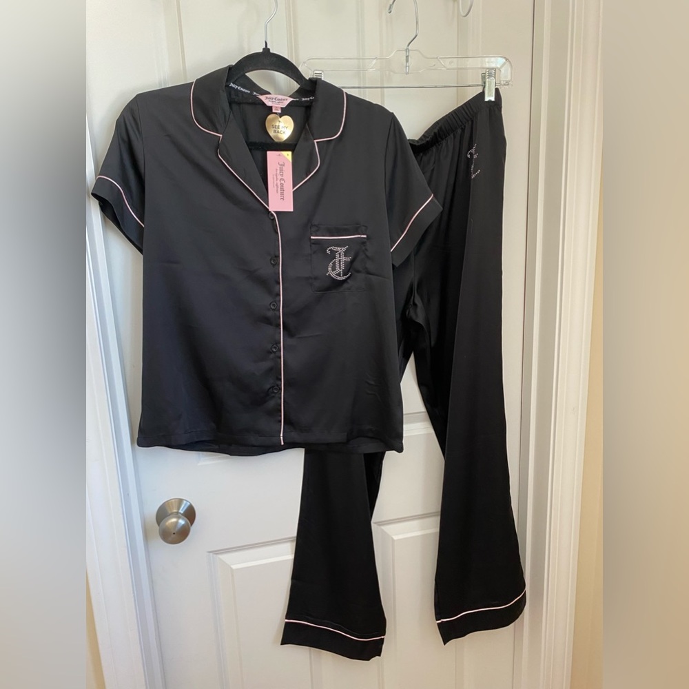Juicy Couture 2 Piece Sleepwear Set